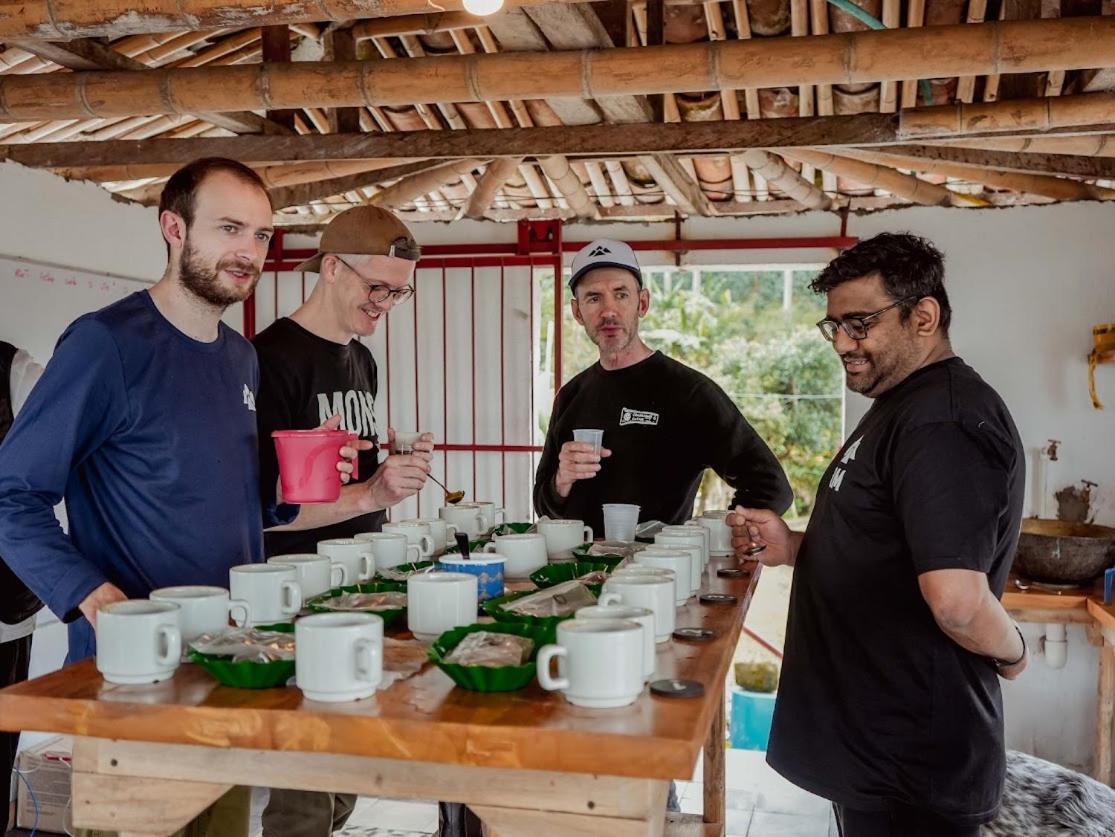 El Fenix Coffee Hotel กาลาร์กา ภายนอก รูปภาพ